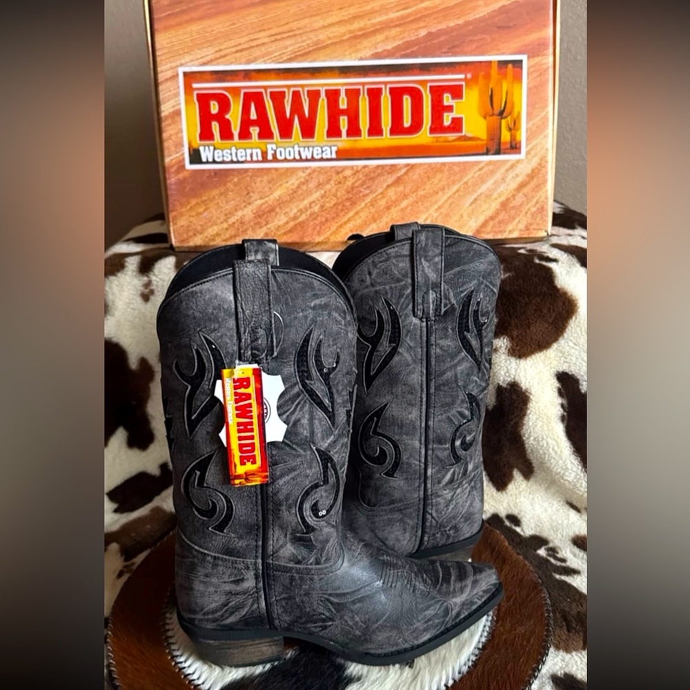 Rawhide Women’s Cowboy Black Sequined Snip Toe Boots